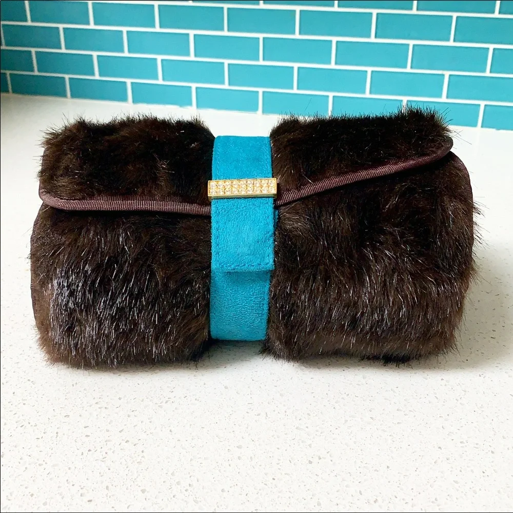 Vintage Stephanie Johnson fur travel cosmetics case